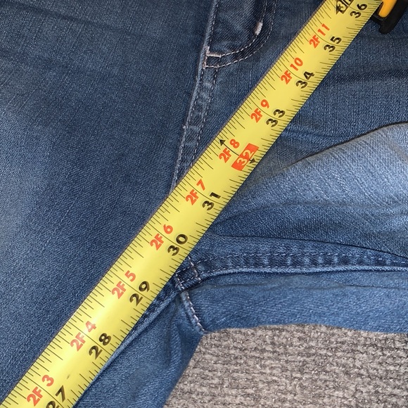 Democracy Jeans - Picture 7 of 7